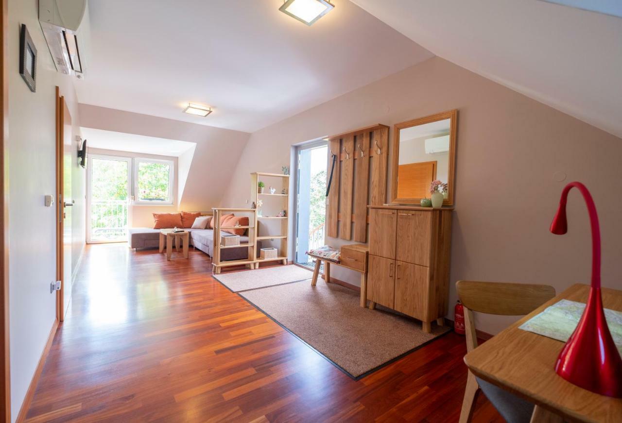 Apartments Apple Garden-2 بليد المظهر الخارجي الصورة